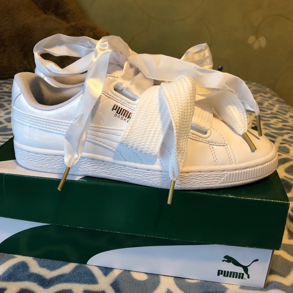 Puma Bow Sneakers